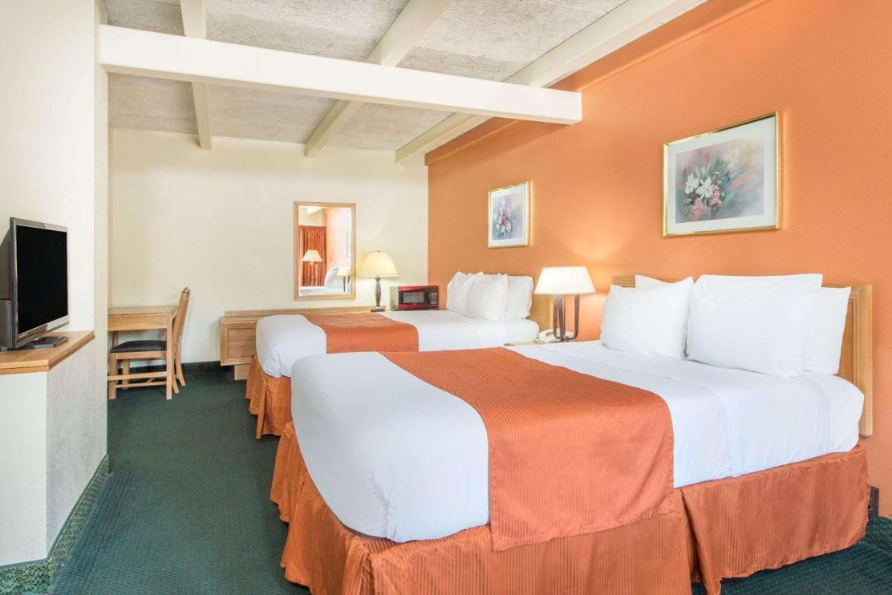 Haven Inn & Suites St Louis Hazelwood - Airport North Экстерьер фото